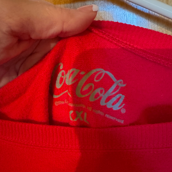 Coca cola sweater - Picture 3 of 3